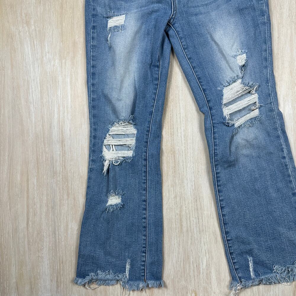 Risen Distressed High Rise Shredded Knee Grunge Edgy Cropped Boot Denim Jeans 30 - Picture 3 of 16